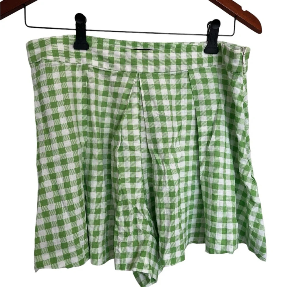 Zara gingham skort 🍀size arge